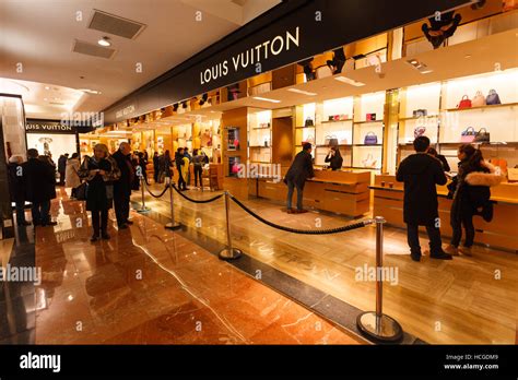 avis sur louis vuitton galeries lafayette|louis vuitton lafayette la.